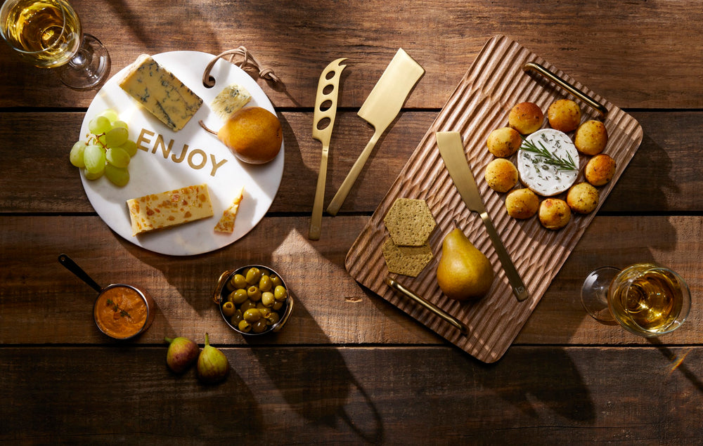 Artesá Round White Marble Cheese Board