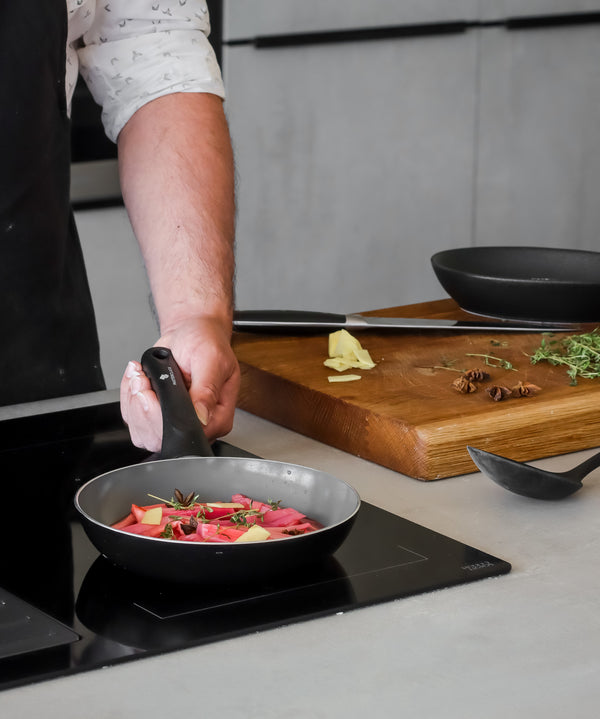 MasterClass Can-to-Pan 20cm Ceramic Non-Stick Frying Pan, Recycled Aluminium image 5