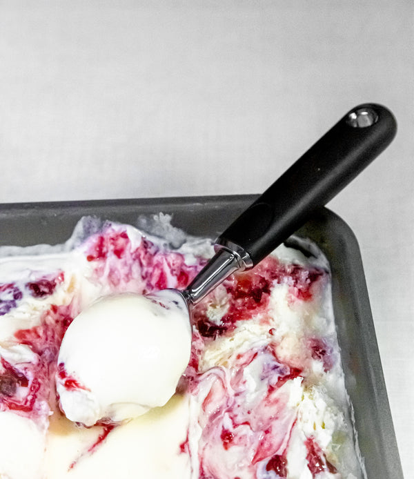 MasterClass Soft Grip Stainless Steel Ice Cream Scoop image 8