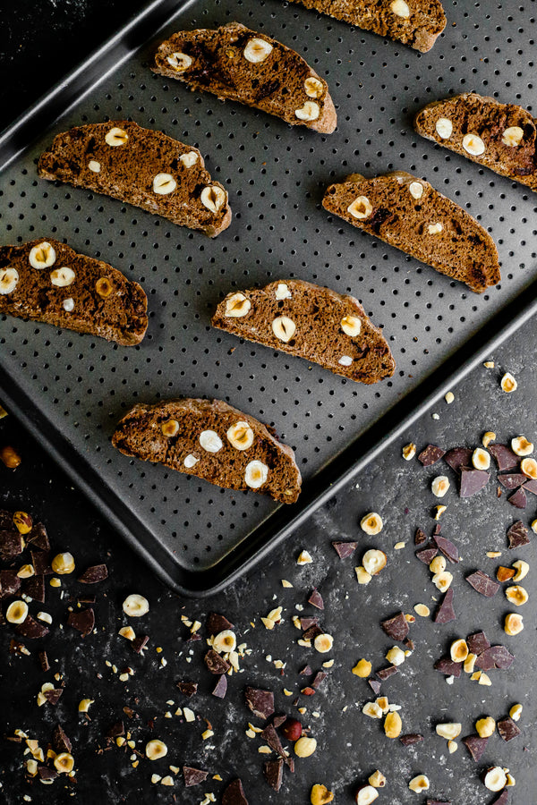 MasterClass Crusty Bake Non-Stick Baking Tray, 39cm x 27cm image 2