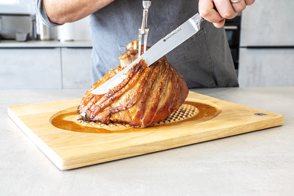 MasterClass Wooden Spiked Carving Board image 8