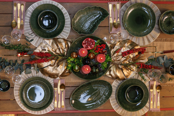 Mikasa Round Metallic Placemats, Set of 4, Gold, 38cm image 5