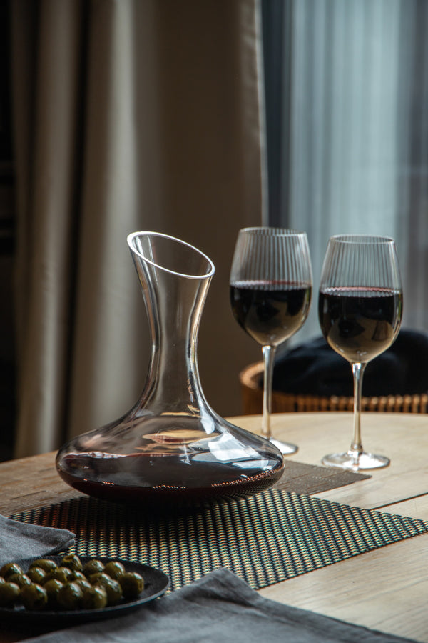 BarCraft Deluxe 1.5 Litre Glass Wine Decanter image 7