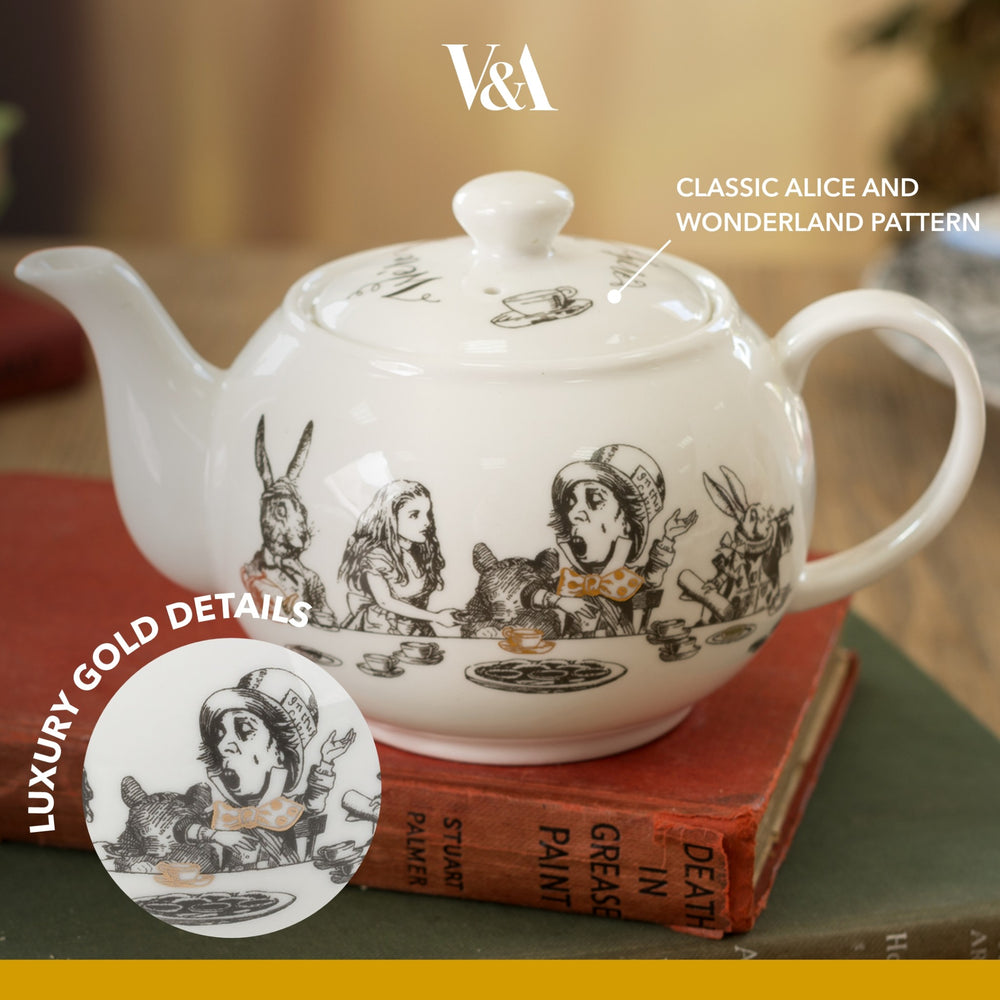 Victoria And Albert Alice In Wonderland Mini Teapot