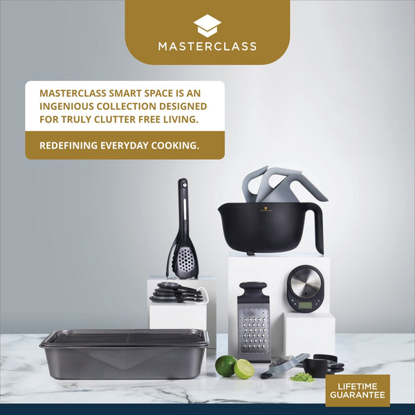 MasterClass Smart Space Seven-Piece Stacking Non-Stick Baking & Roasting Set image 14