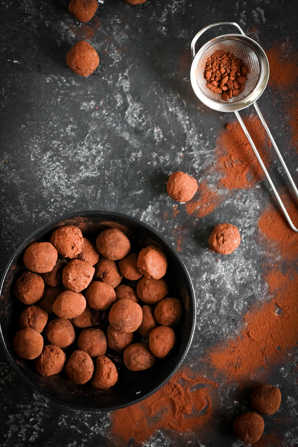 Maxwell & Williams Caviar Coupe Bowl, 19cm