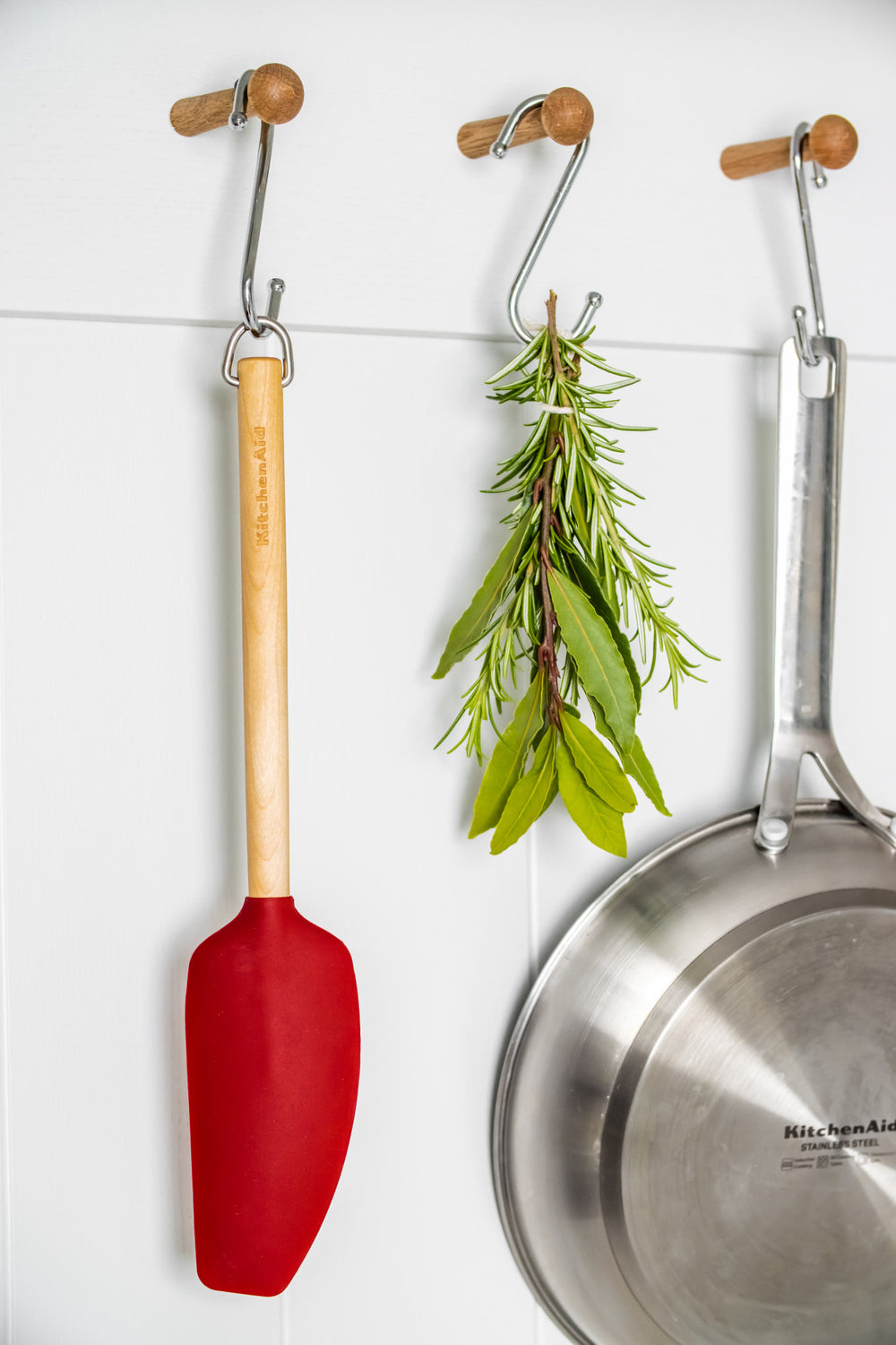 KitchenAid Birchwood Classic Mixer Spatula - Empire Red