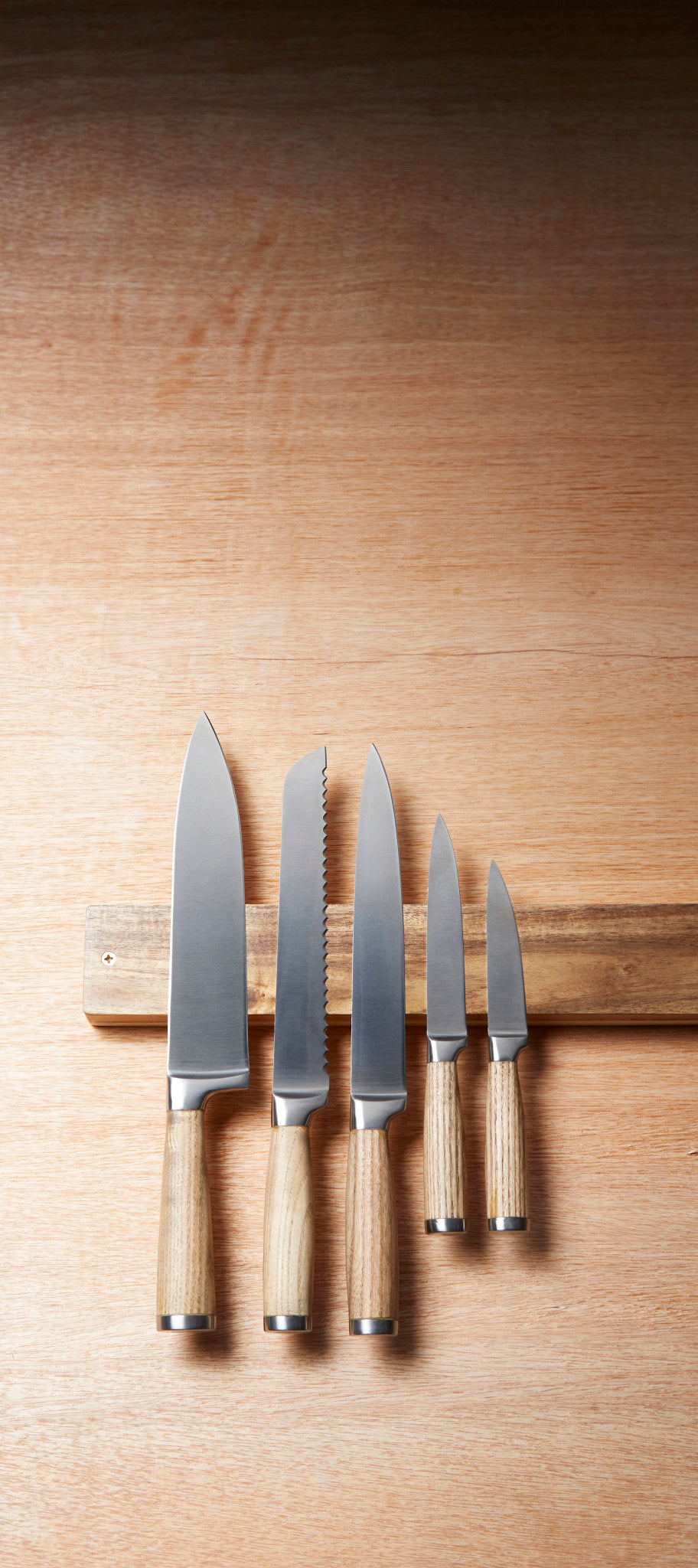 Natural Elements Acacia Wood Magnetic Knife Holder