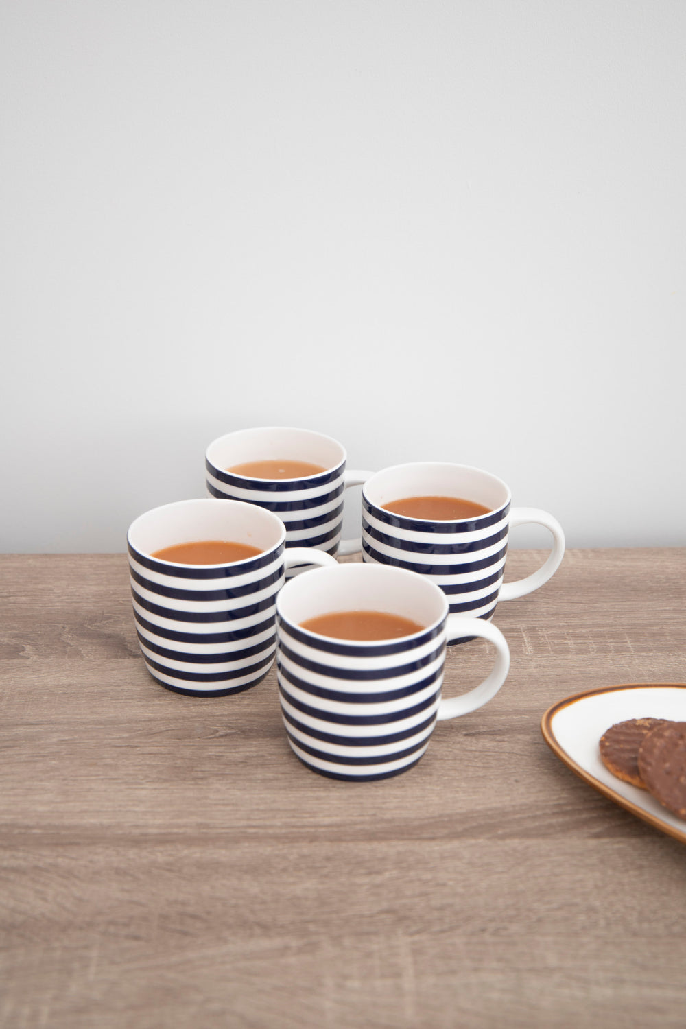KitchenCraft Navy Blue and White Stripe Mugs Set of 4 CookServeEnjoy