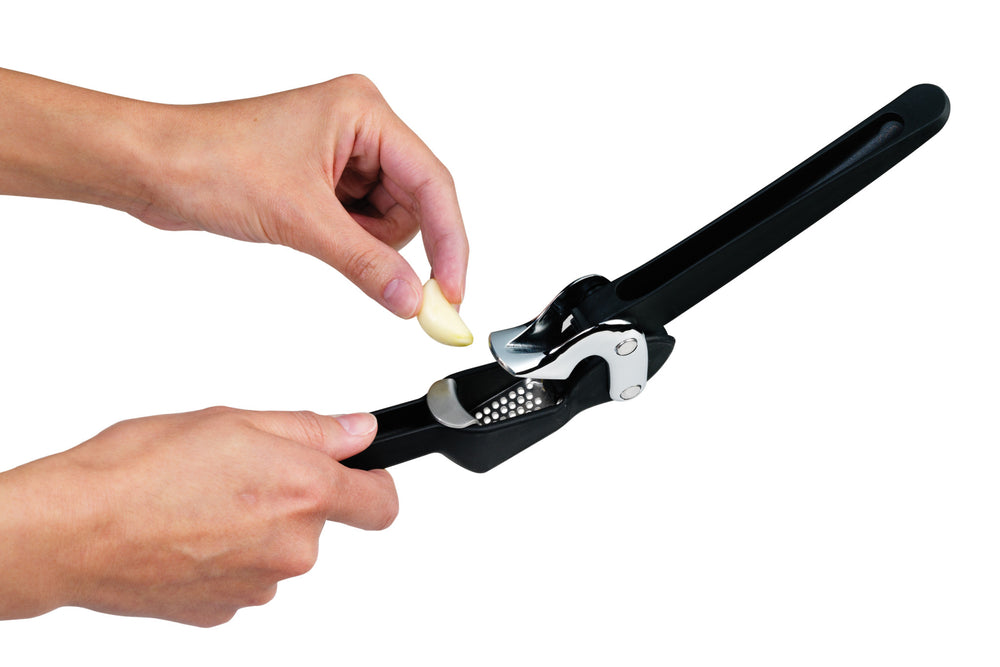 Chef'n FreshForce™ Garlic Press