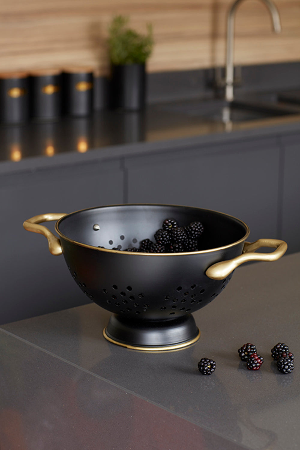 MasterClass 24cm Stainless Steel Matt Black and Brass Colander