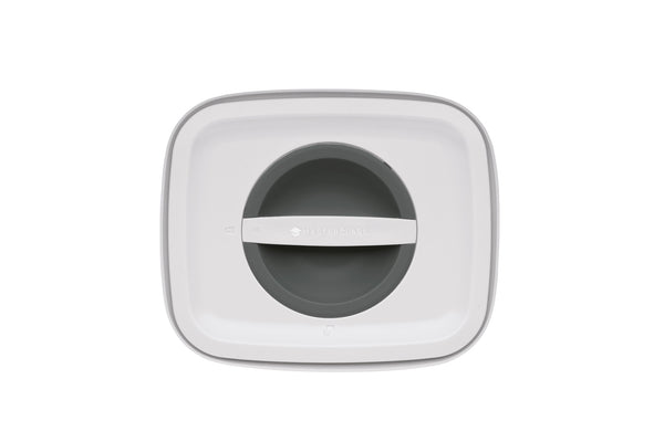 MasterClass Smart Seal 2 Litre Rectangular Food Container image 3