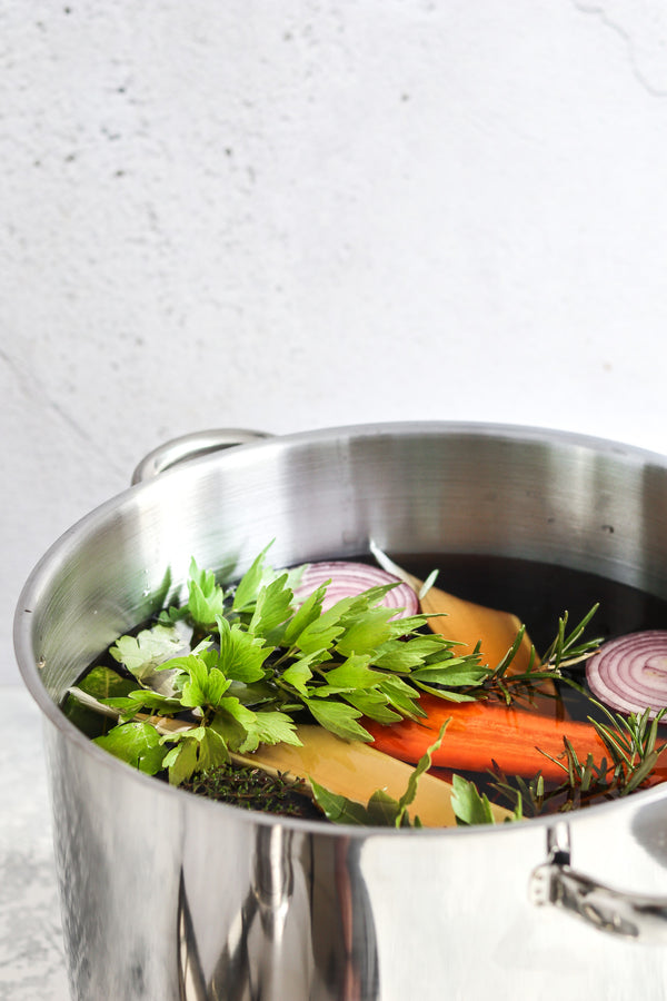 MasterClass Stainless Steel Stockpot, 5.5L image 9