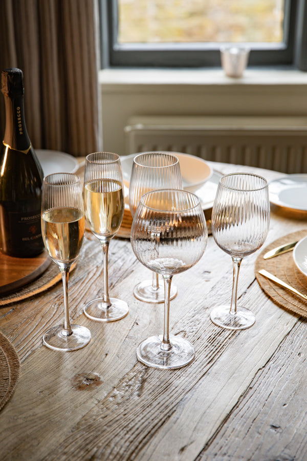 BarCraft Set of 2 Handmade Ribbed Gin Glasses in Gift Box image 6