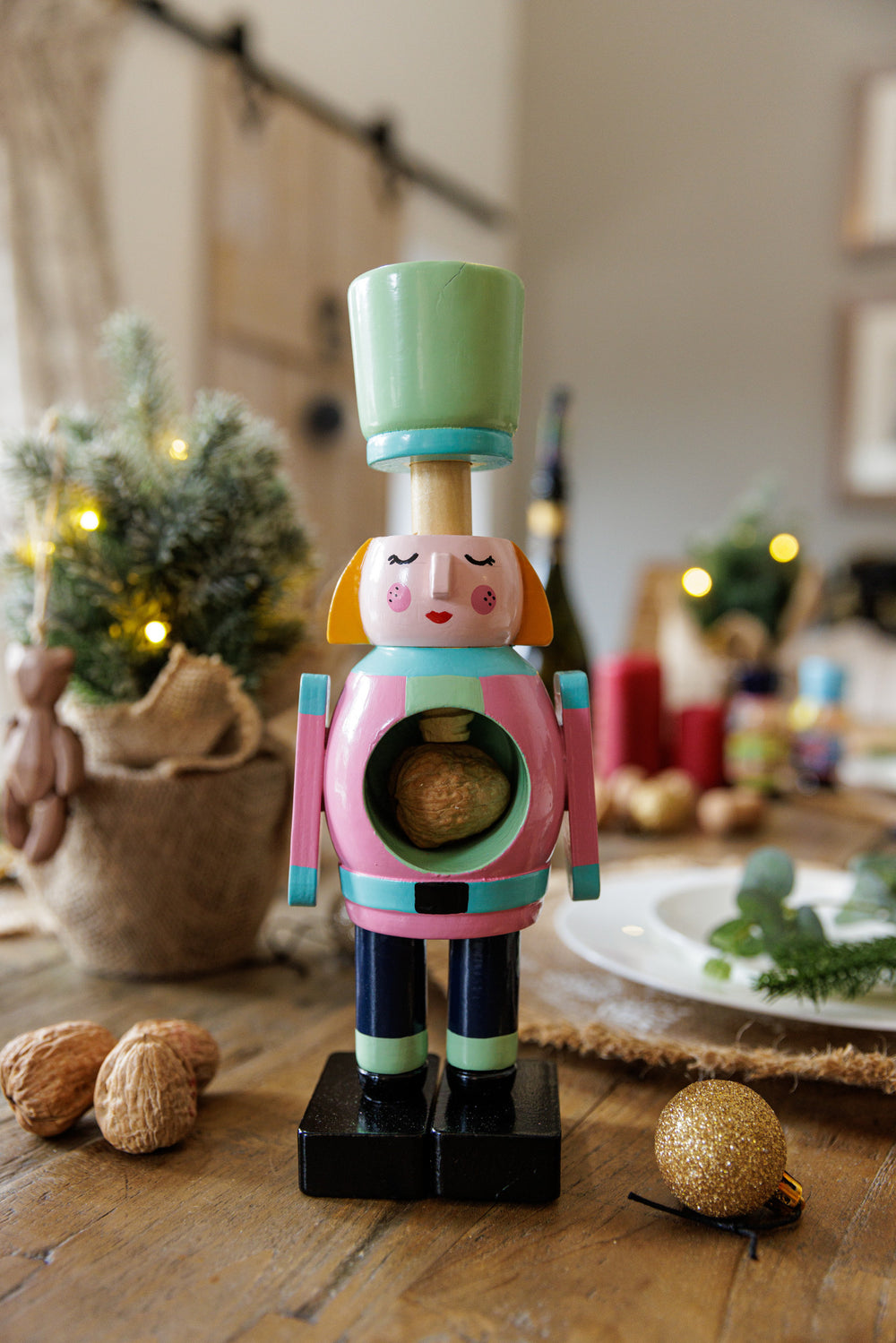 KitchenCraft The Nutcracker Collection Wooden Female Nutcracker