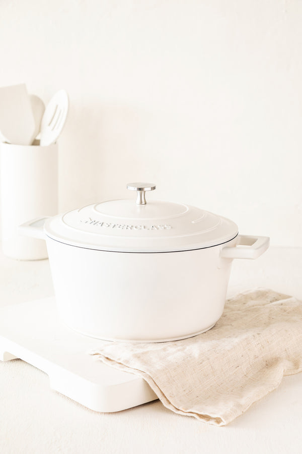 MasterClass Cream Cast Aluminium Casserole Dish, 4L image 5