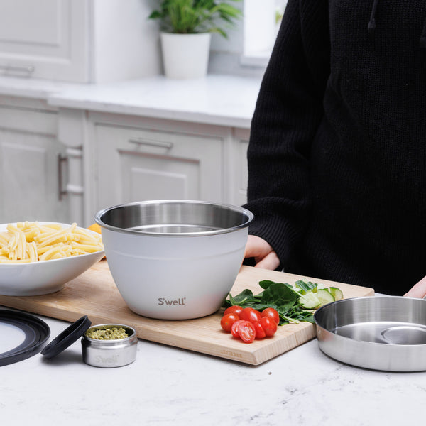 S'well Moonstone Salad Bowl Kit, 1.9L image 2