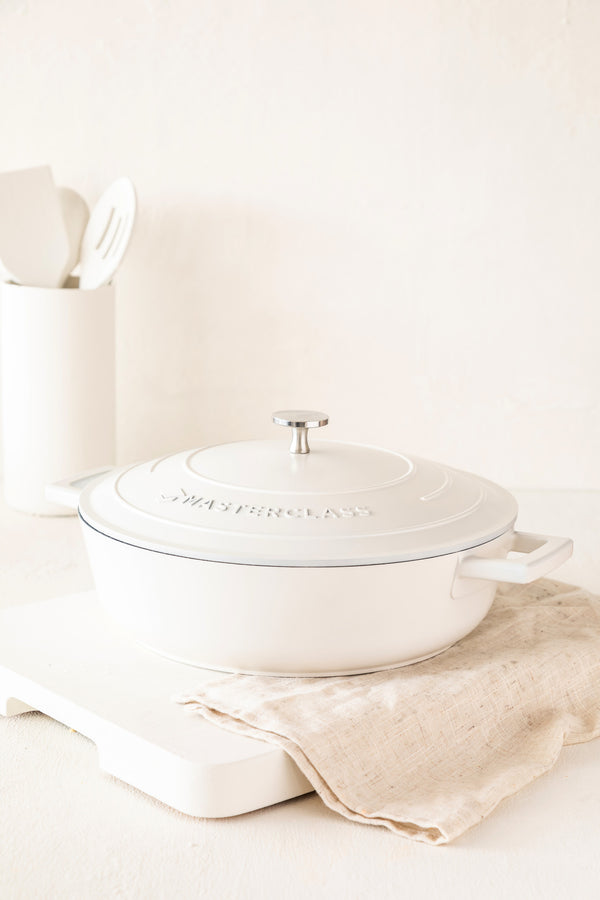 MasterClass Cream Cast Aluminium Shallow Casserole Dish, 4L image 4