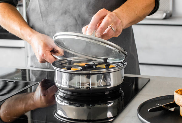 KitchenCraft Stainless Steel Four Hole Egg Poacher image 5