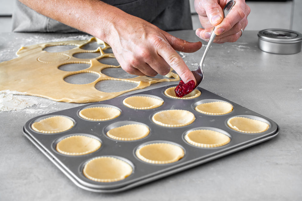 KitchenCraft Non-Stick Twelve Hole Shallow Pan