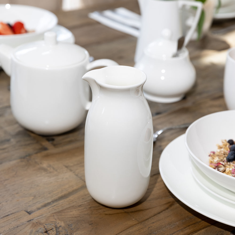 Maxwell & Williams Cashmere 500ml Jug