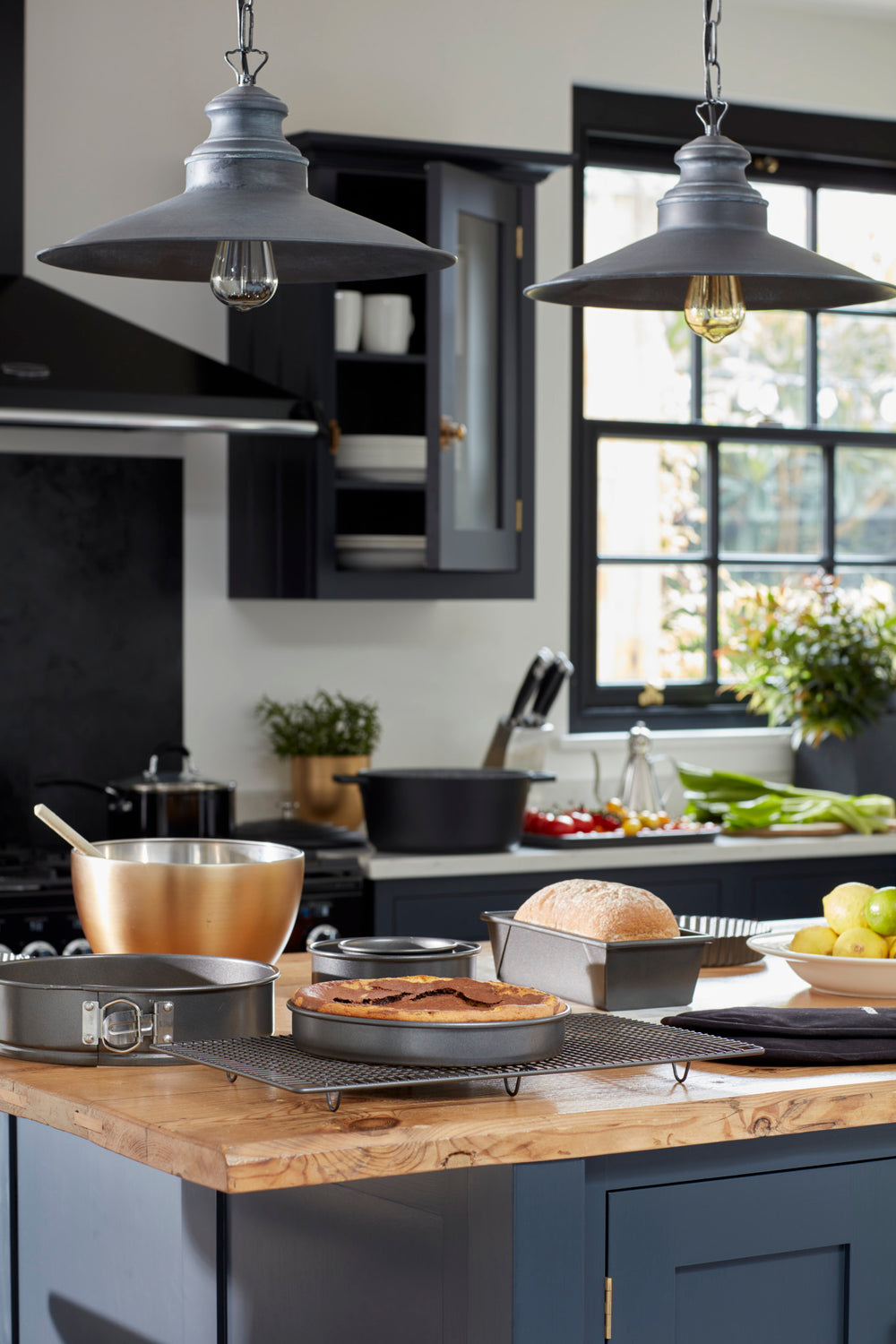 Set of 2 MasterClass Non-Stick 23cm Loose Base Sandwich Pans