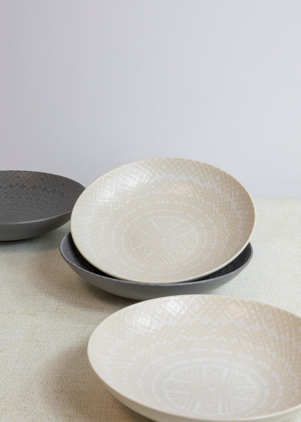 KitchenCraft Set of 4 Pasta Bowls in Gift Box, Lead-Free Glazed Stoneware - Embossed Grey