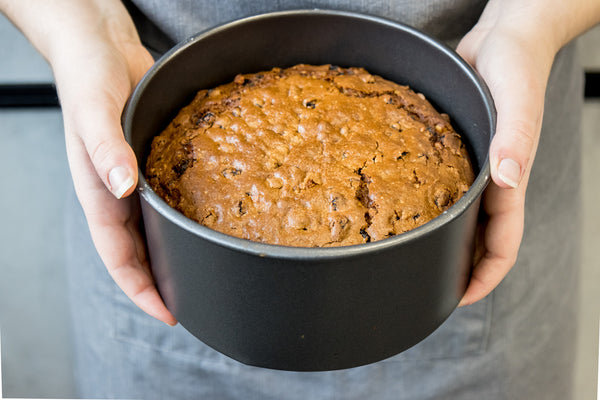 MasterClass Non-Stick 15cm Round Loose Base Deep Cake Pan image 5