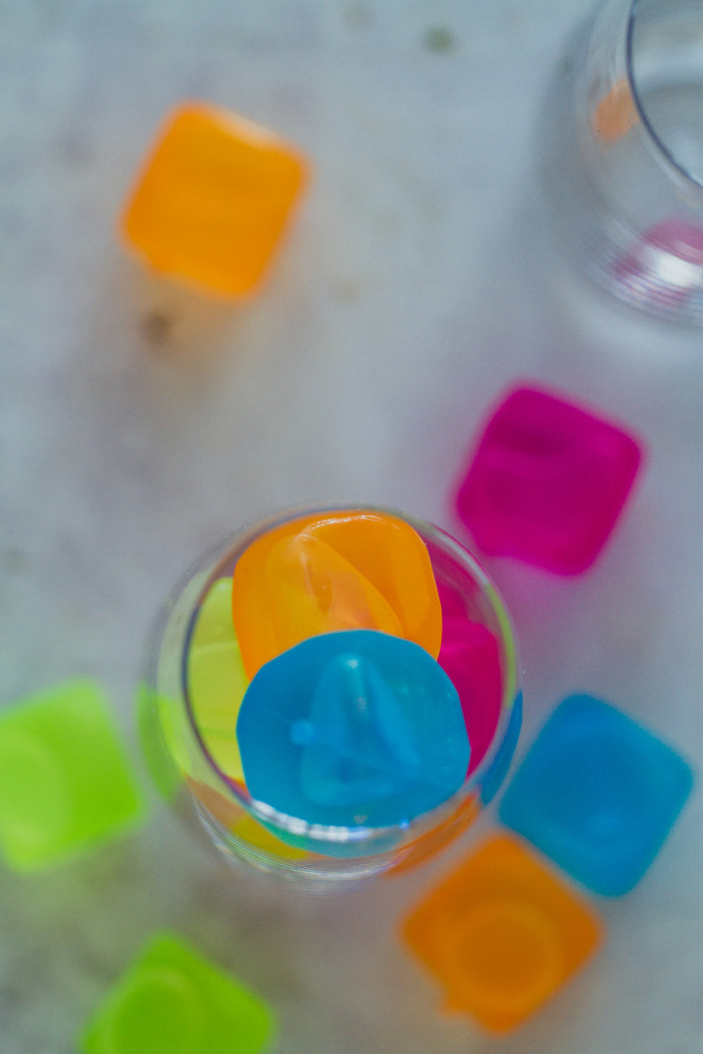 BarCraft Pack of 18 Reusable Ice Cubes