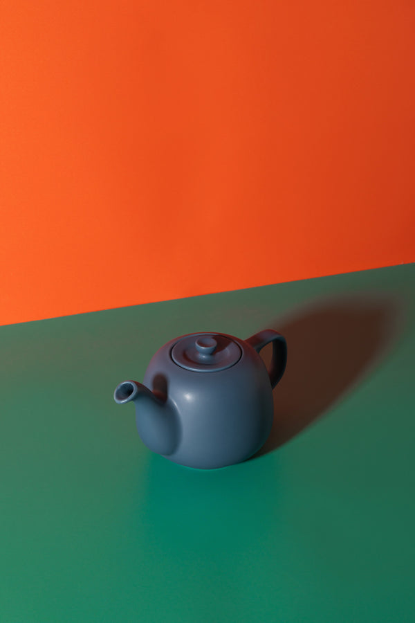 La Cafetière Classic Teapot 2 Cup, Navy, 600ml image 2