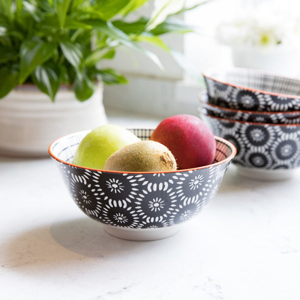 Set of 4 KitchenCraft Black Swirl Centred Ceramic Bowls image 4