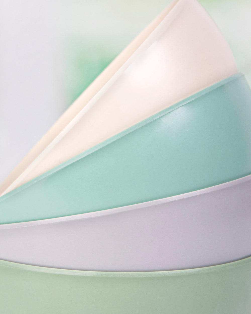 Colourworks Classics Melamine Bowls, Set of 4