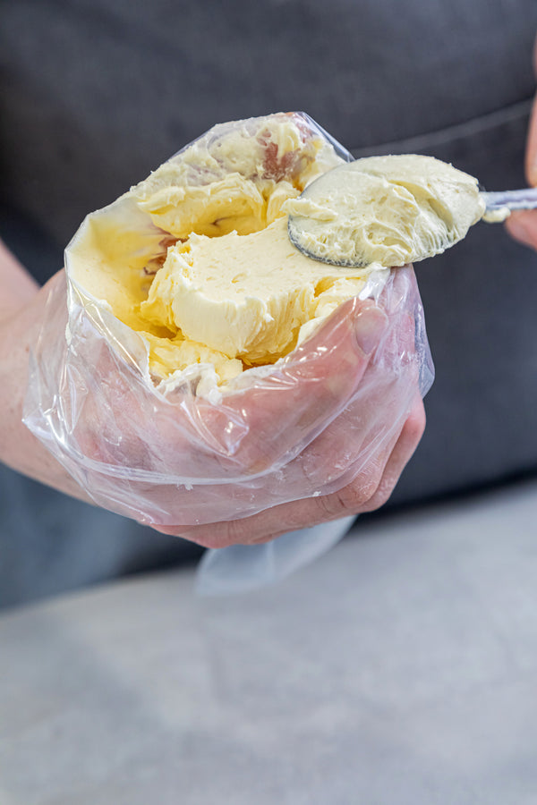 KitchenCraft Disposable Plastic Icing Bag image 6