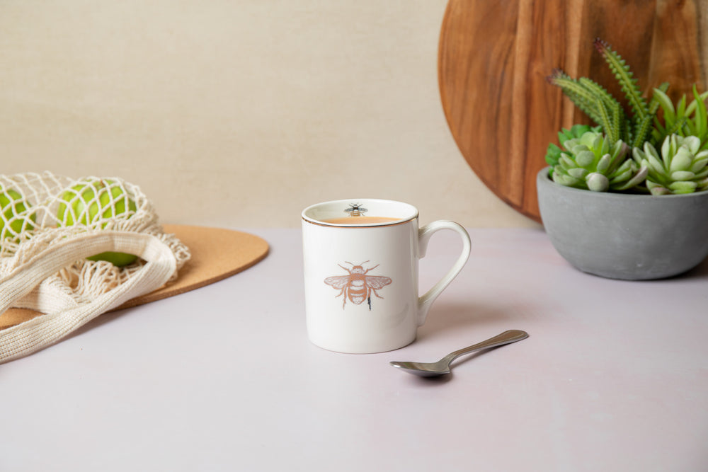 Mikasa Queen Bee Straight-Sided Porcelain Mug, 280ml