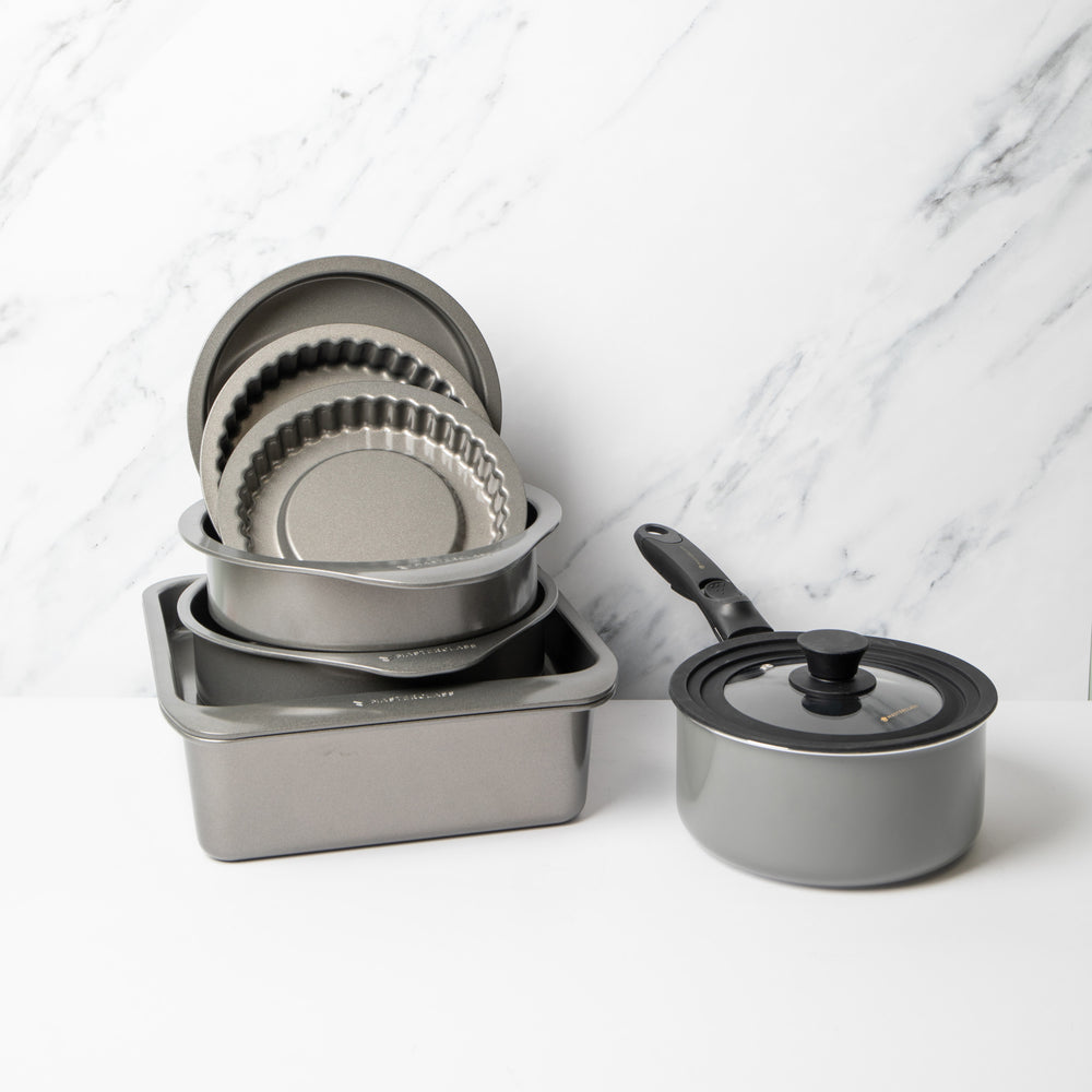 MasterClass Set of GIft-Boxed Smart Space Stacking Non-Stick Cake Baking Set 7 Piece, Smart Space Non-Stick Saucepan Set