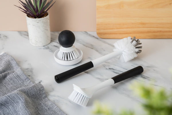 KitchenAid 2pc Sink Brush Set with Palm Brush and Cleaning Brush Set image 2