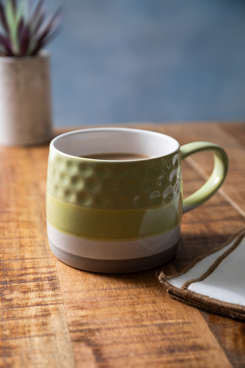 Mikasa Green Textured Ombre Mug, 320ML
