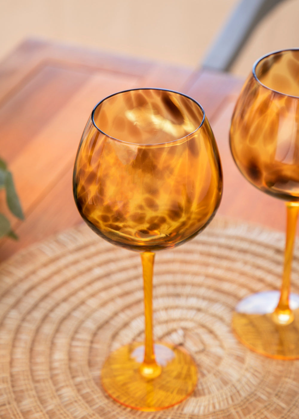 BarCraft Set of 2 Tortoiseshell Patterned Gin Glasses in Gift Box