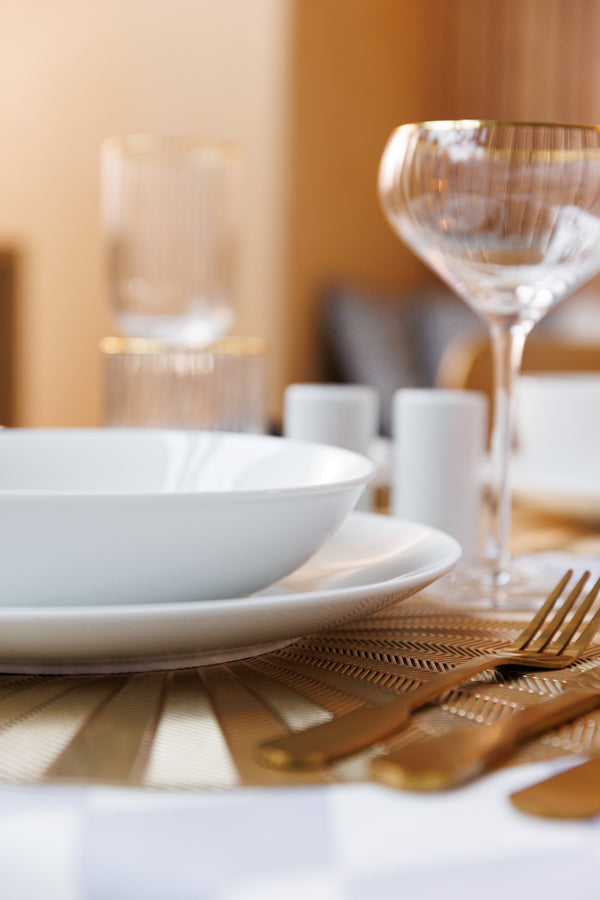 Mikasa Chalk Porcelain Pasta Bowls, Set of 4, 23cm, White image 5