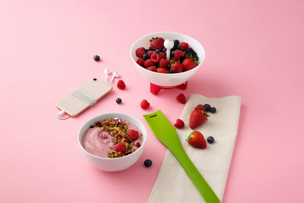 Chef'n Bramble Rinse and Carry Berry Strainer Basket image 7