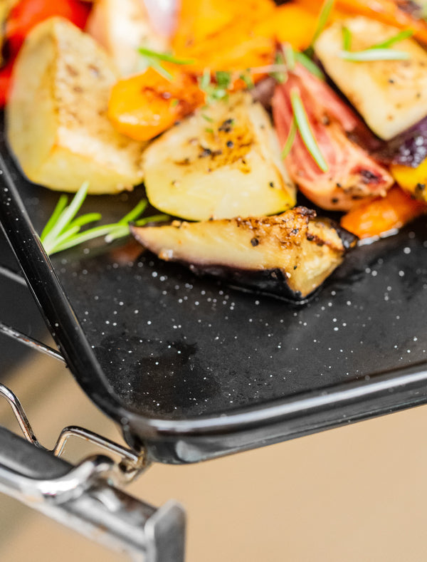 MasterClass Vitreous Enamel Baking Tray, 39cm x 27cm image 6