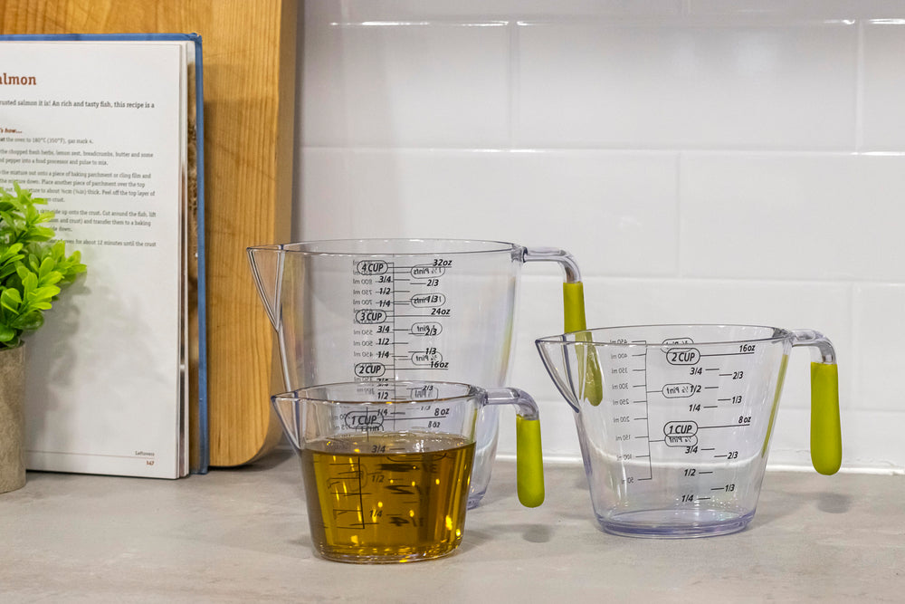 Colourworks 3 Piece Green Acrylic Measuring Jug Set