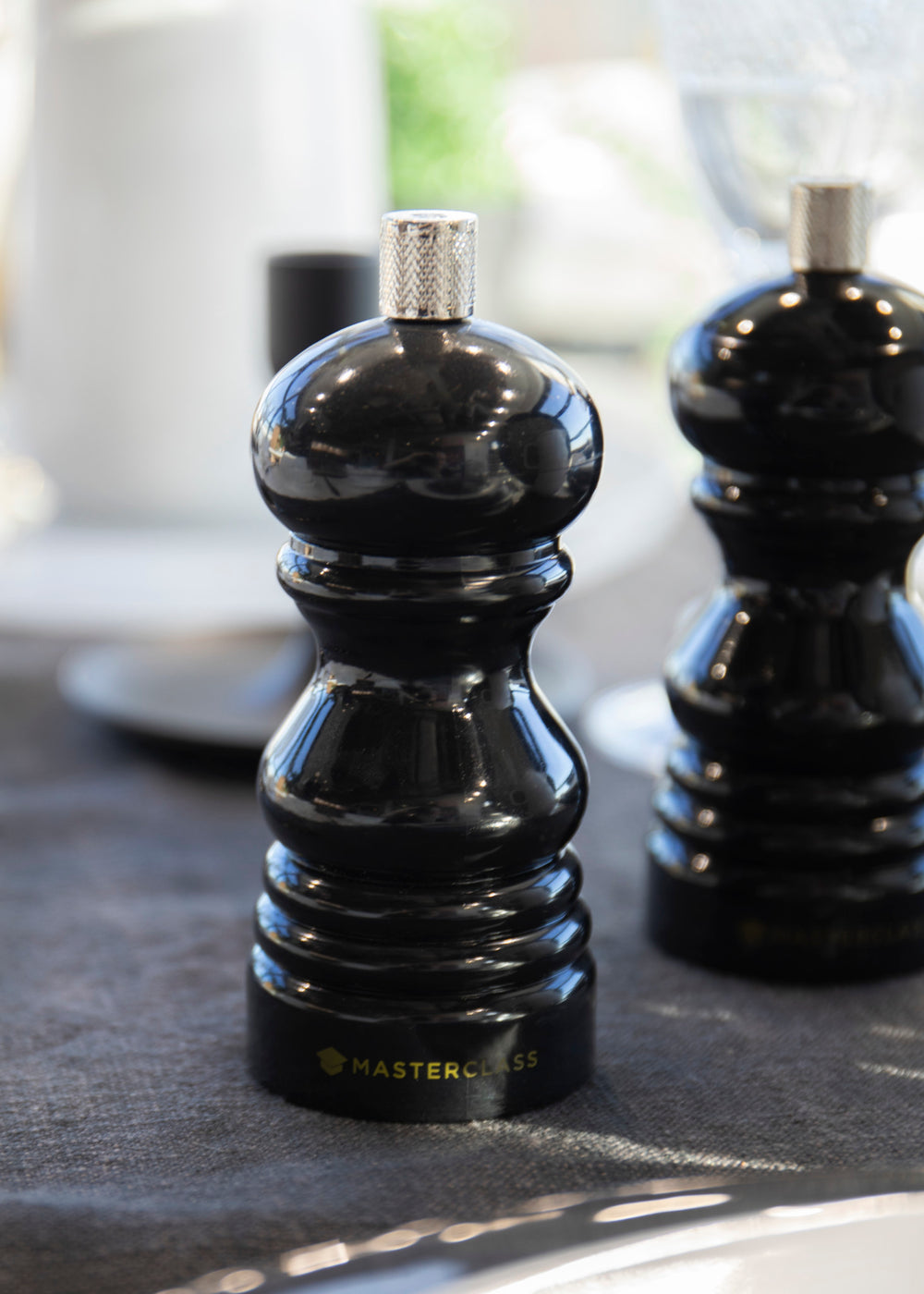 MasterClass Salt or Pepper Mill (12cm) - Black