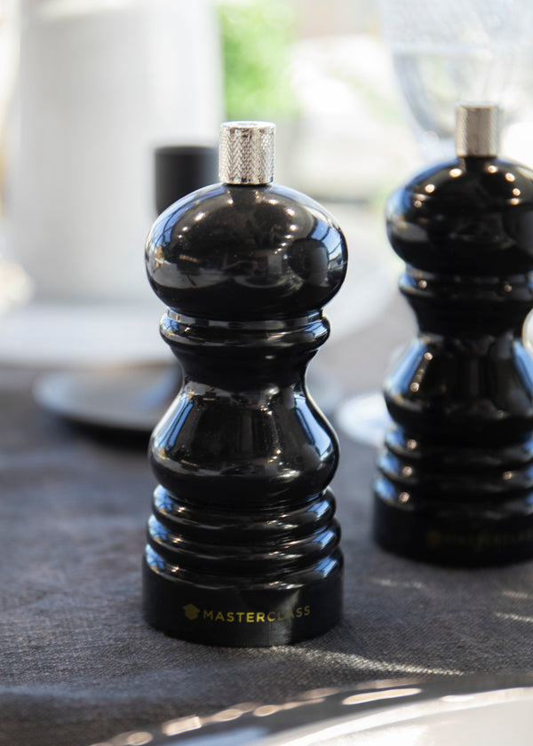 MasterClass Salt or Pepper Mill (12cm) - Black image 2