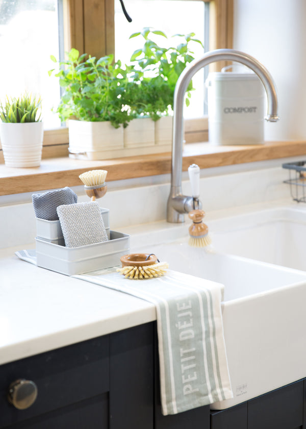 Living Nostalgia Antique Cream Herb Pots with Tray image 6