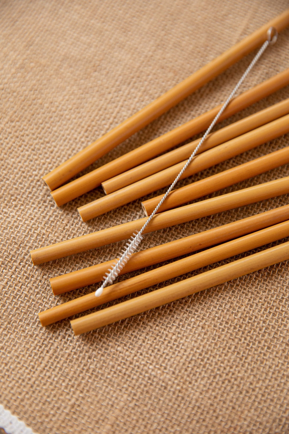 Natural Elements Reusable Straws, 10 Piece Bamboo Straw Set with Cleaning Brush, 19cm