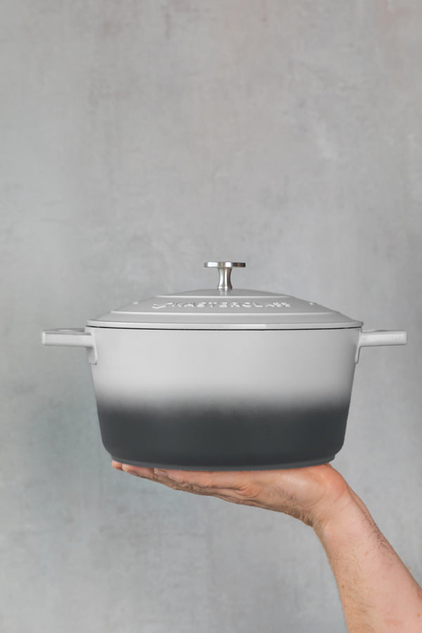 MasterClass Lightweight 4 Litre Casserole Dish with Lid - Ombre Grey image 3