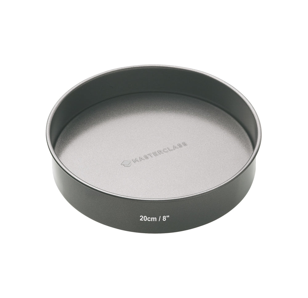 3pc Baking Bundle, Includes 2x Non-Stick Loose Base Round 20cm Sandwich Pans and a 40cm Icing and Piping Bag