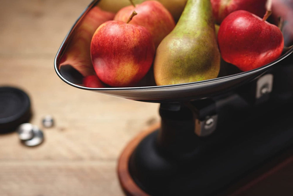 Living Nostalgia Traditional Balance Scales