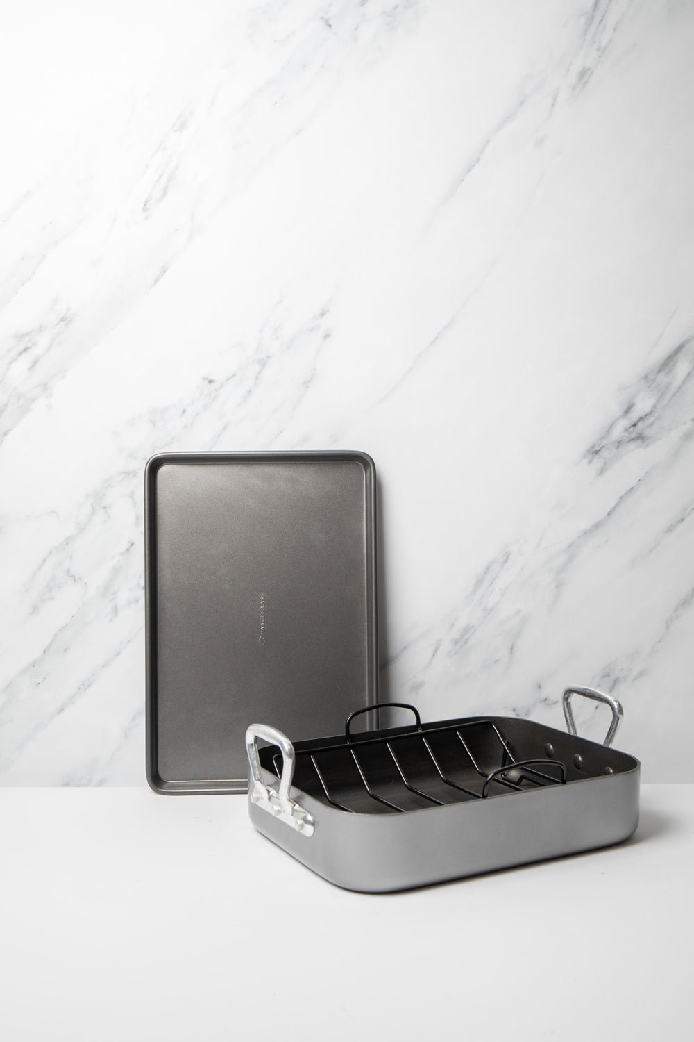 MasterClass Set of Non-Stick Roaster with Rack 36x27.5x7.5cm and  Baking Tray 39x27x2cm